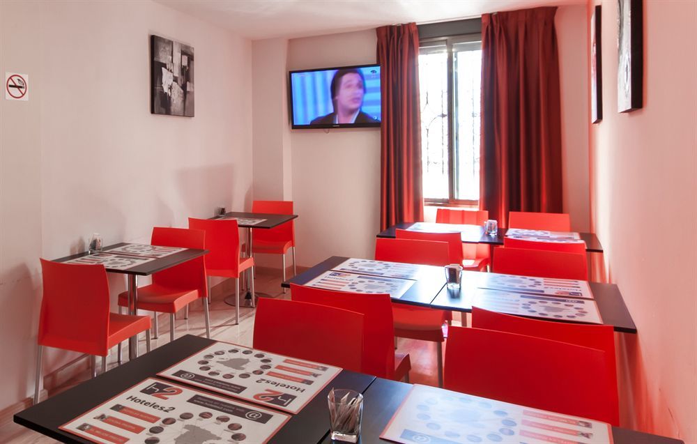 Kubik Hotel Caceres Exterior photo