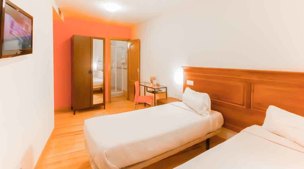 Kubik Hotel Caceres Exterior photo